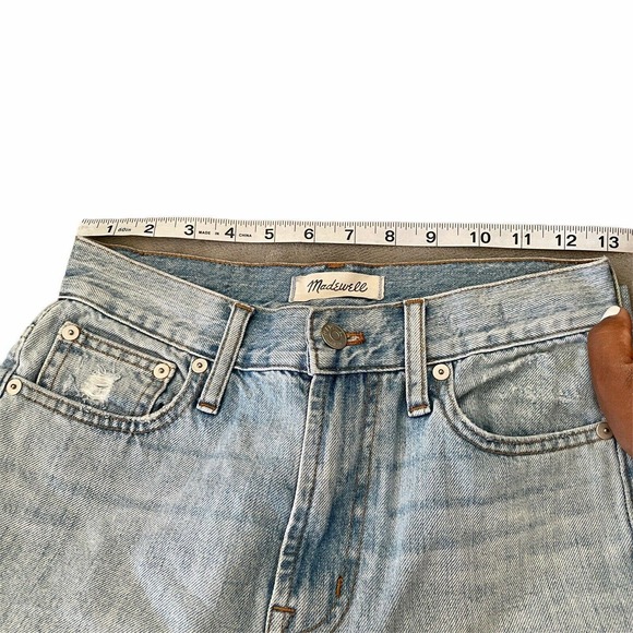 The Perfect Summer Jean - Picture 14 of 14